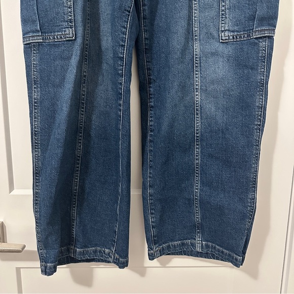 Gap ‘90’s Loose Fit Cargo Mid Rise Blue Denim Jeans Waist 30 Petite Women’s - Picture 2 of 13